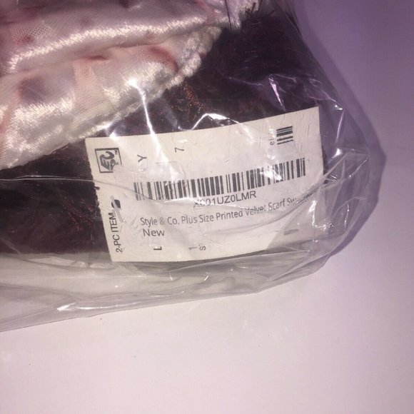 Style & Co Plus Size Printed Velvet Scarf Sweater, Size 1X, Retail $79.50 - Picture 5 of 6